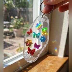 Handmade Retro Holographic Butterfly Flower Clear Resin Motel Keychain Accessory